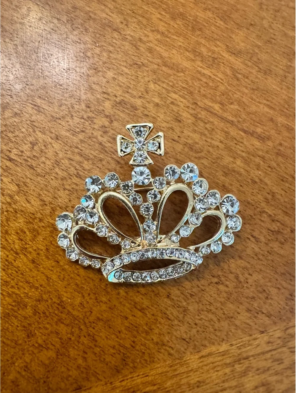 Gold Tone Crown Brooch with Clear Rhinestones 318